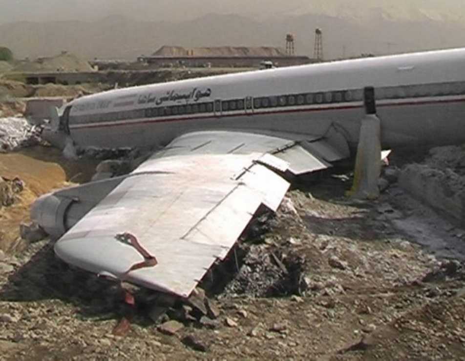 Crash landed Saha Air Boeing 707-320C EP-SHE at Tehran airport