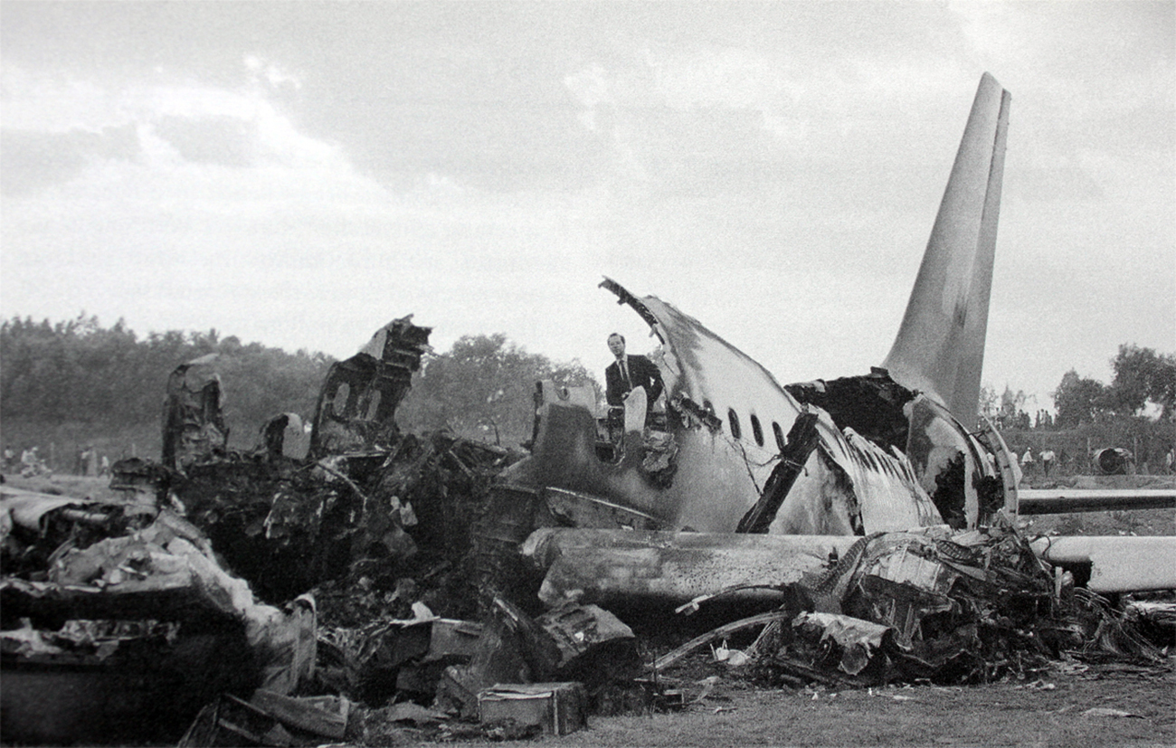 Airbus A320-231 | Indian Airlines | VT-EPN | picture of the burned out wreckage