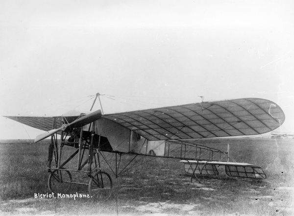 An RFC Bleriot XI #9898787 Framed Prints, Wall Art, Posters, Jigsaws