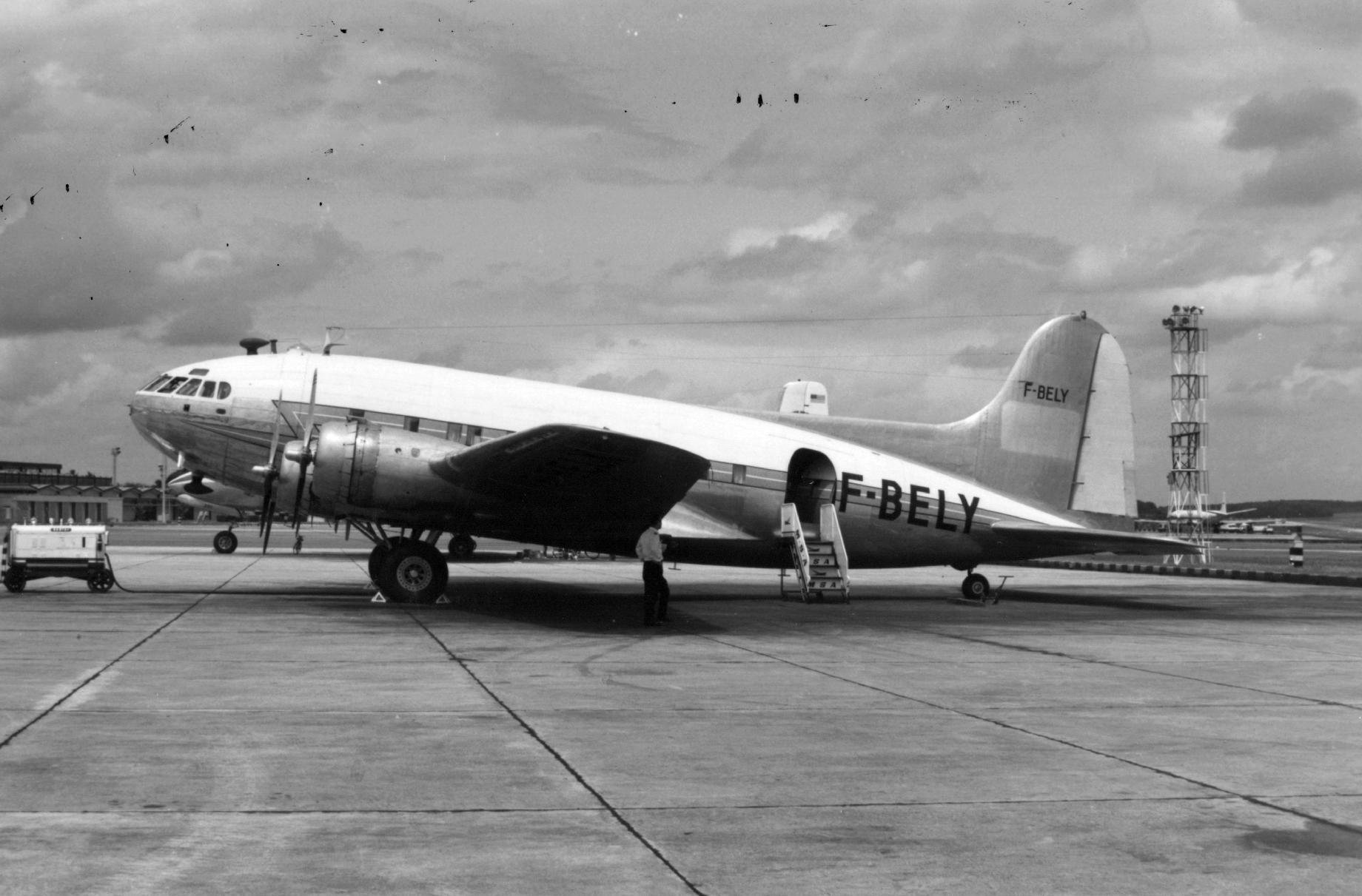 Boeing 307 - Wikipedia