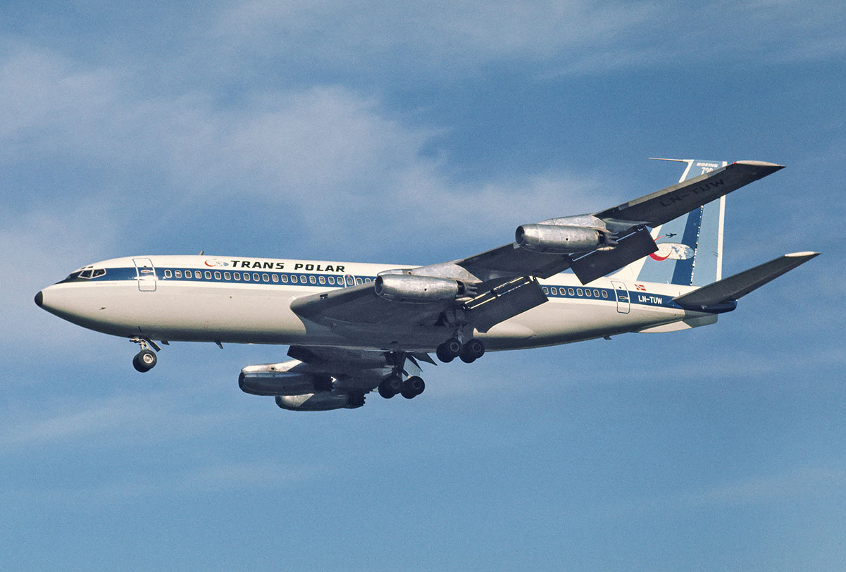 Boeing 720 | Trans Polar | LN-TUW