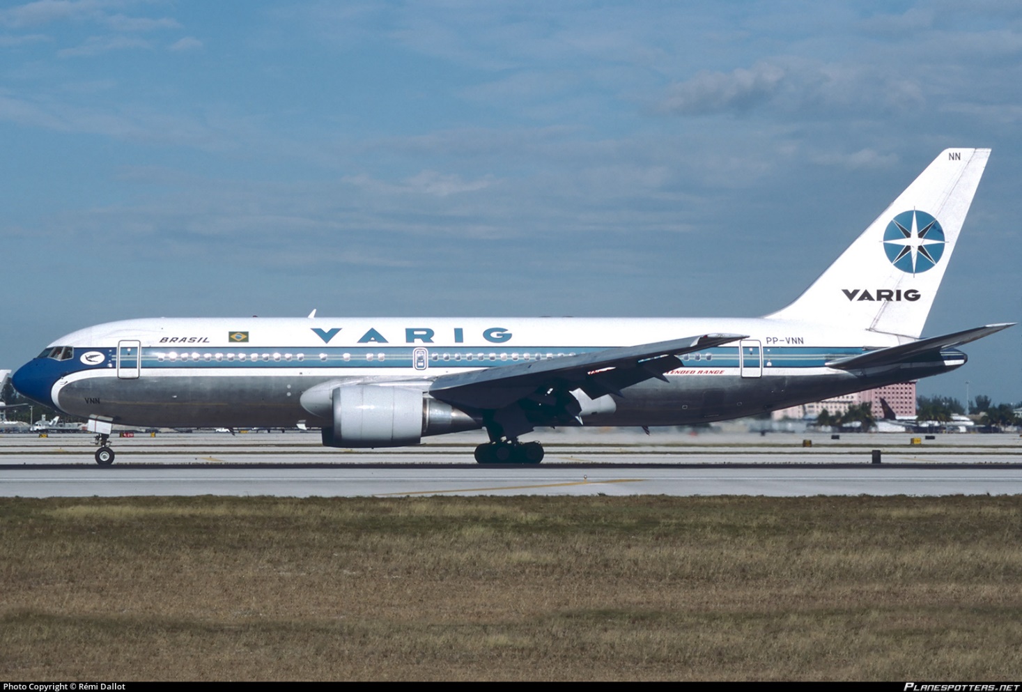PP-VNN Varig Boeing 767-241ER photographed at Miami International (MIA / KMIA) by Rmi Dallot