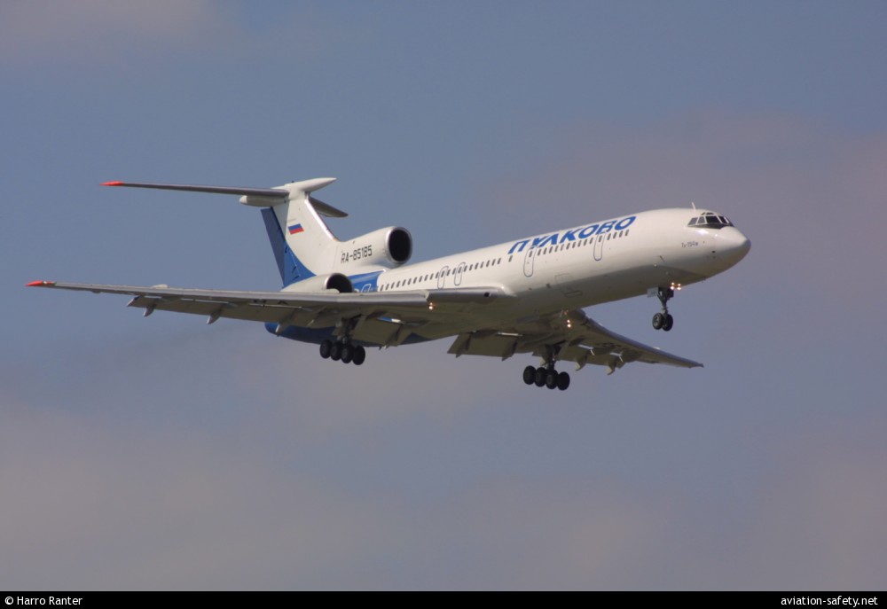 Tupolew Tu-154M | Pulkovo Airlines | RA-85185 | Tu-154M landing with flaps deployed