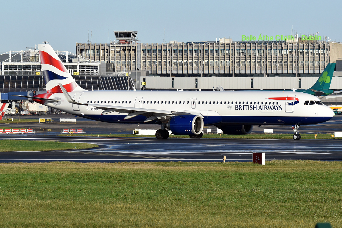 This British Airways A321neo has doors R3/L3 enabled, but 2 of the 4 overwing exits plugged (seating/maximum: 220) | Airbus A321-251NX